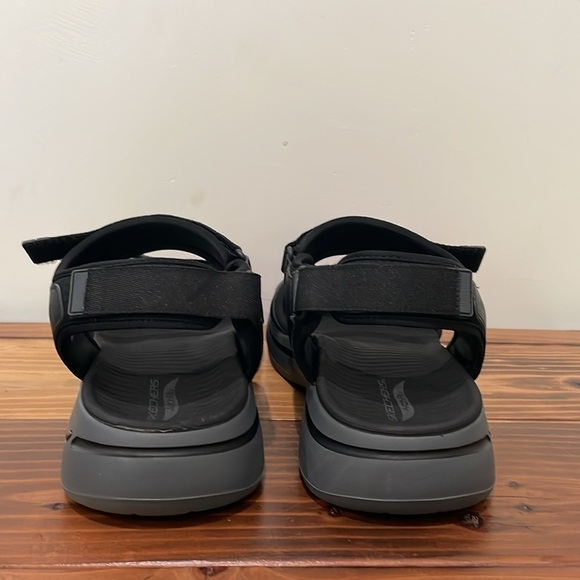 Men’s Skechers GOwalk Arch Fit Size 12 - Picture 9 of 14